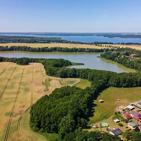 Traeumerei Am Plauer Alt Schwerin